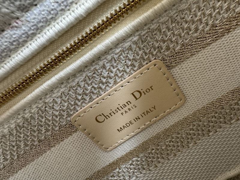 Dior Shopping Bags